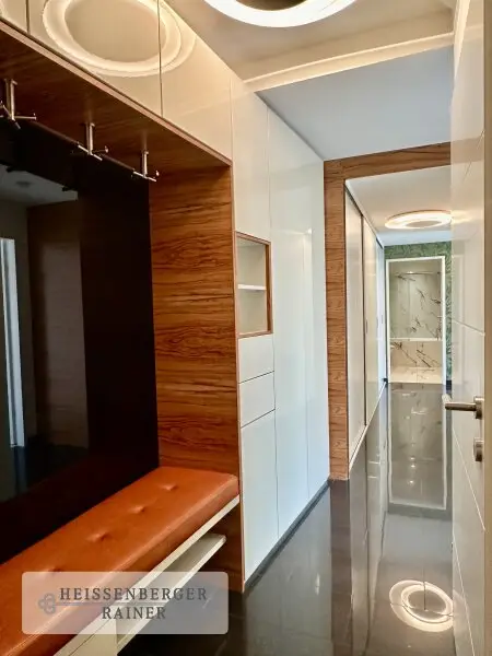 PENTHOUSE MIT TRAUMHAFTEN TERRASSEN /// TOLLER GRUNDRISS /// ALSER STRASSE, ELTERLEINPLATZ
