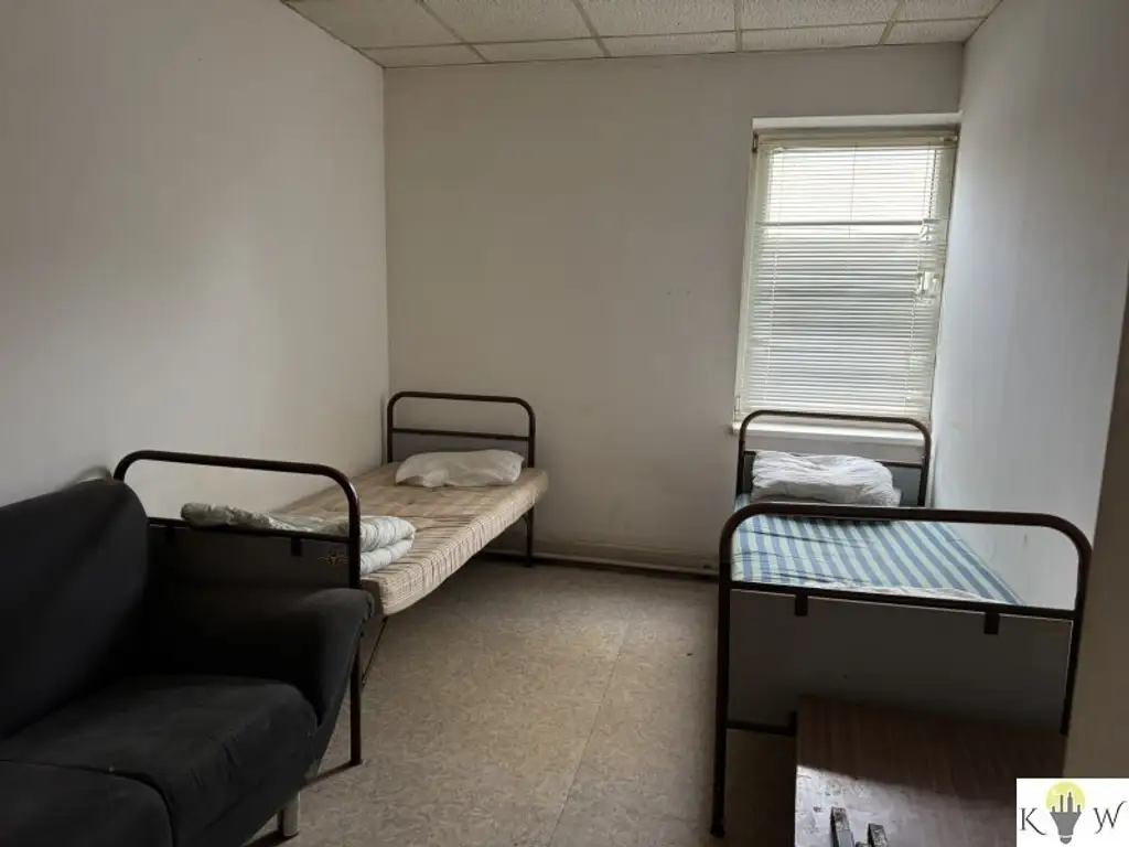 Großzügige Liegenschaft mit vielseitigem Entwicklungspotential in zentraler Lage von Andau