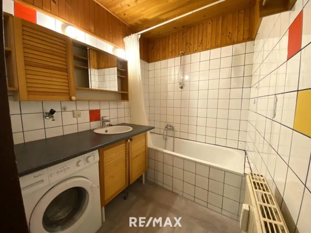 Loggia-Familien-Wohnung nahe U6 und Brunnenmarkt