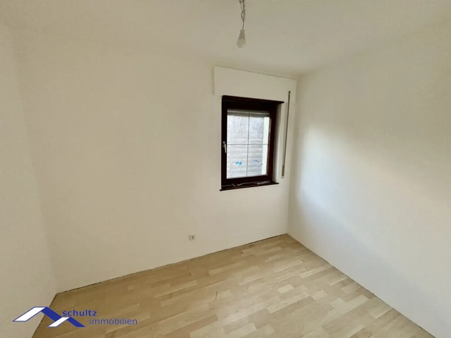 SCHULTZ IMMOBILIEN - Gemütlicher Bungalow beim See!