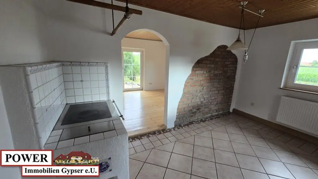 Einfamilienhaus in Waldrandlage / großes Grundstück - Ihr neues Zuhause !