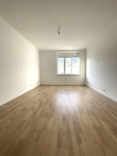 Charmante 3-Zimmer-Altbauwohnung mit Balkon, im 18. Bezirk!