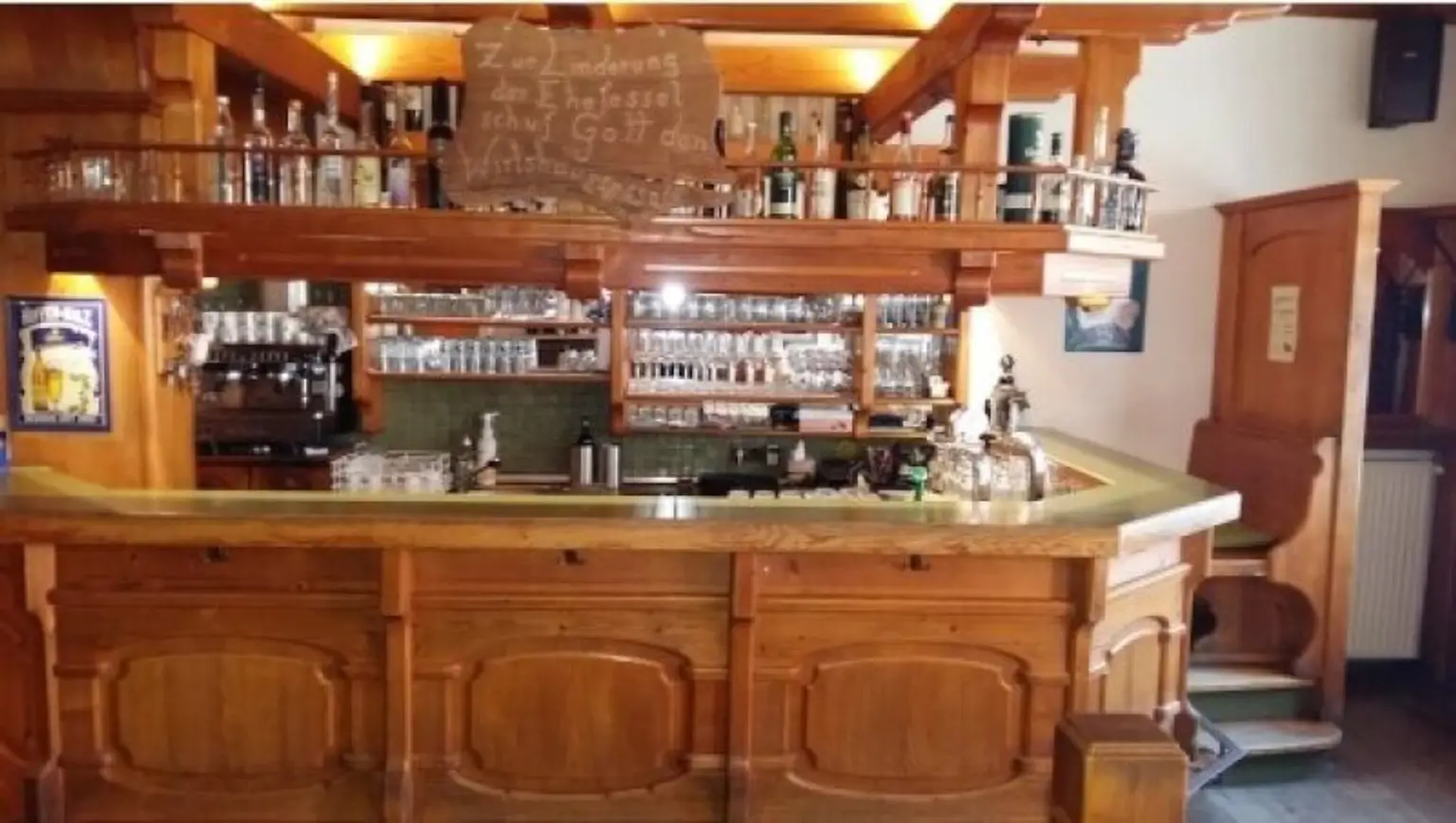 Rarität in der Wachau, 6 Apartments, Restaurant mit Wintergarten, Dachausbau-Potenzial