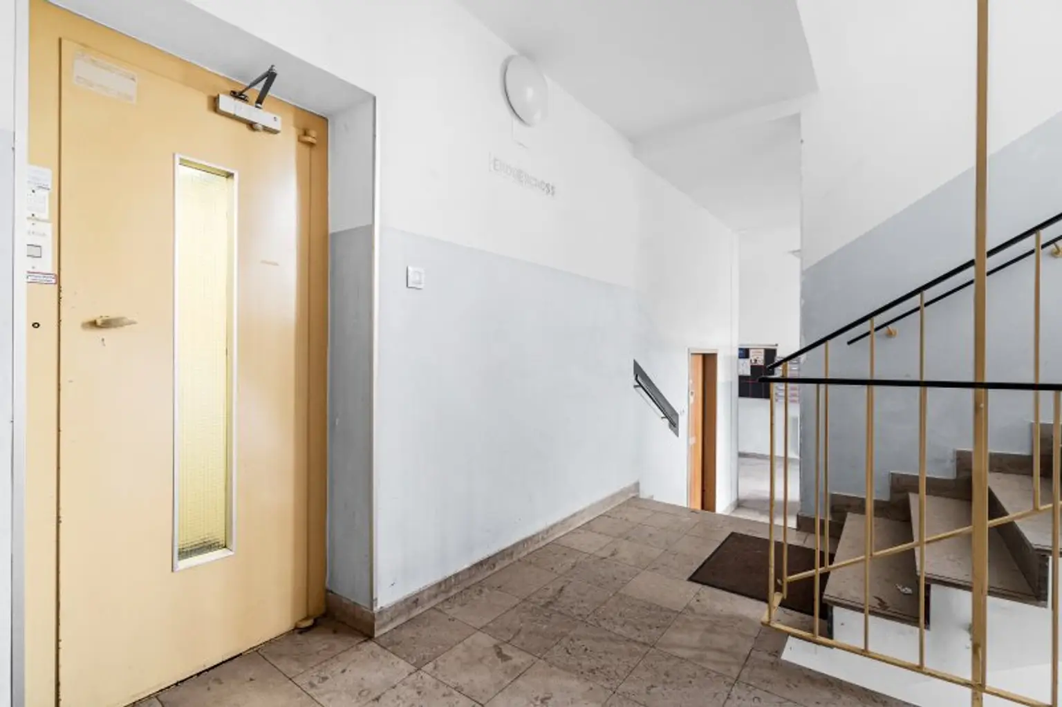 Moderne 3 Zimmer Wohnung mit 2 Loggien - Perfekt für Familien, Paare und Home-Office!