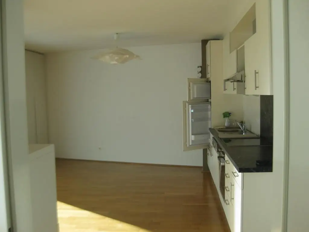 2-Zimmer-Wohnung mit TG-Platz im Zentrum von Innsbruck