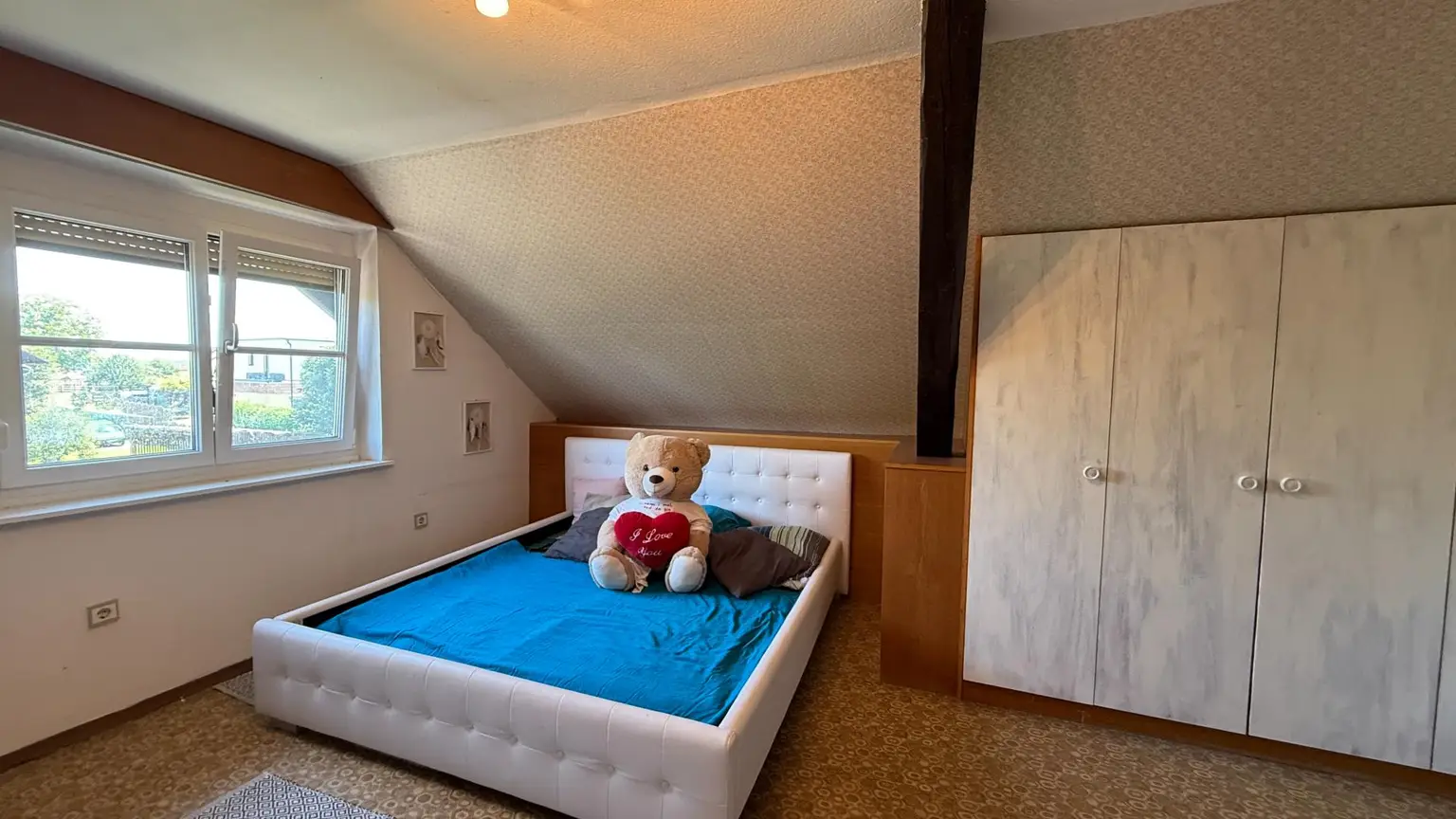 großzügiges Einfamilienhaus in einer Sackgasse