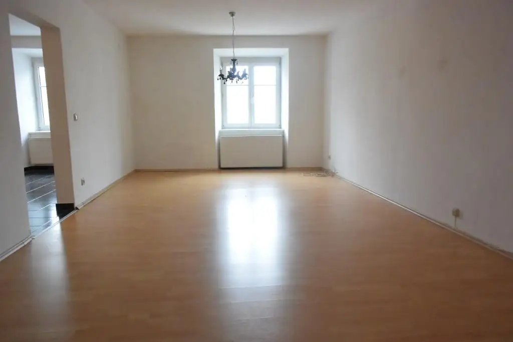 Schöne Wohnung in der Fußgängerzone