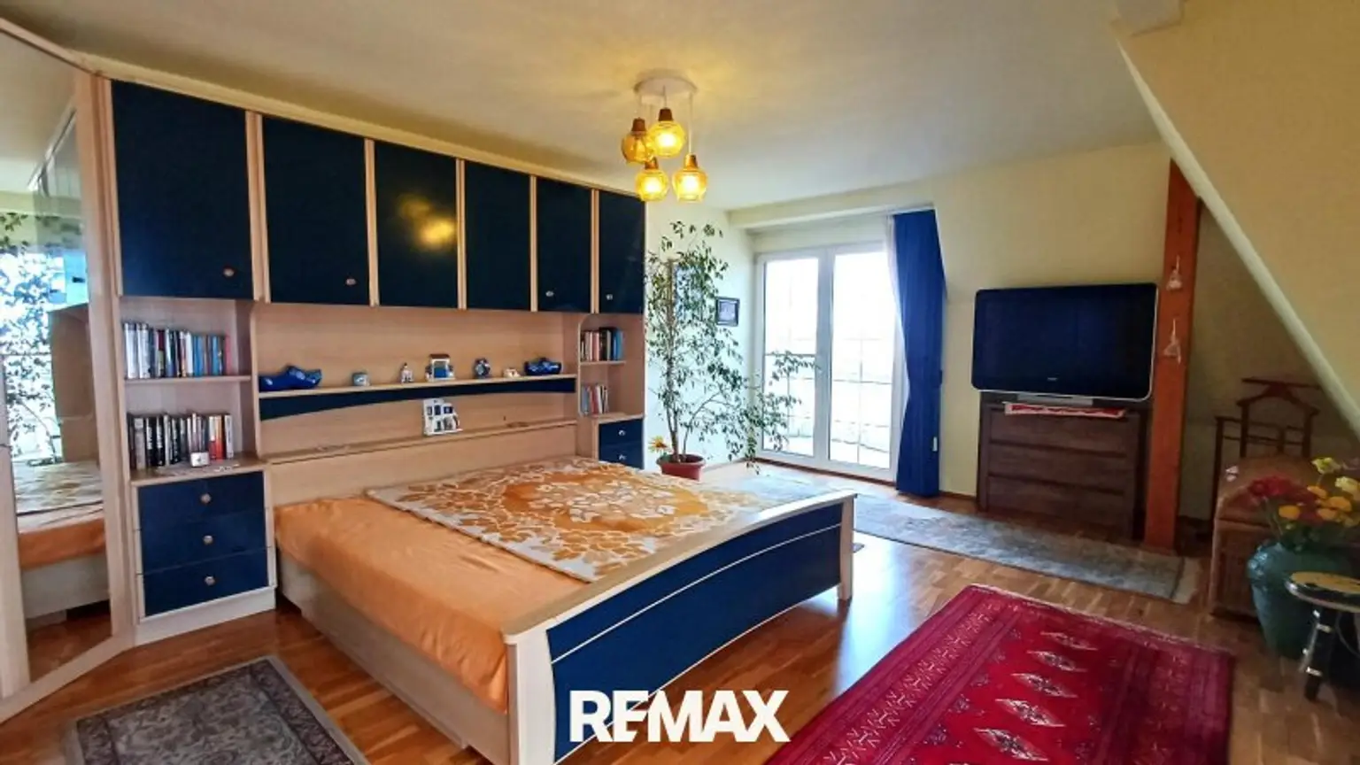 26_Schlafzimmer groß DG