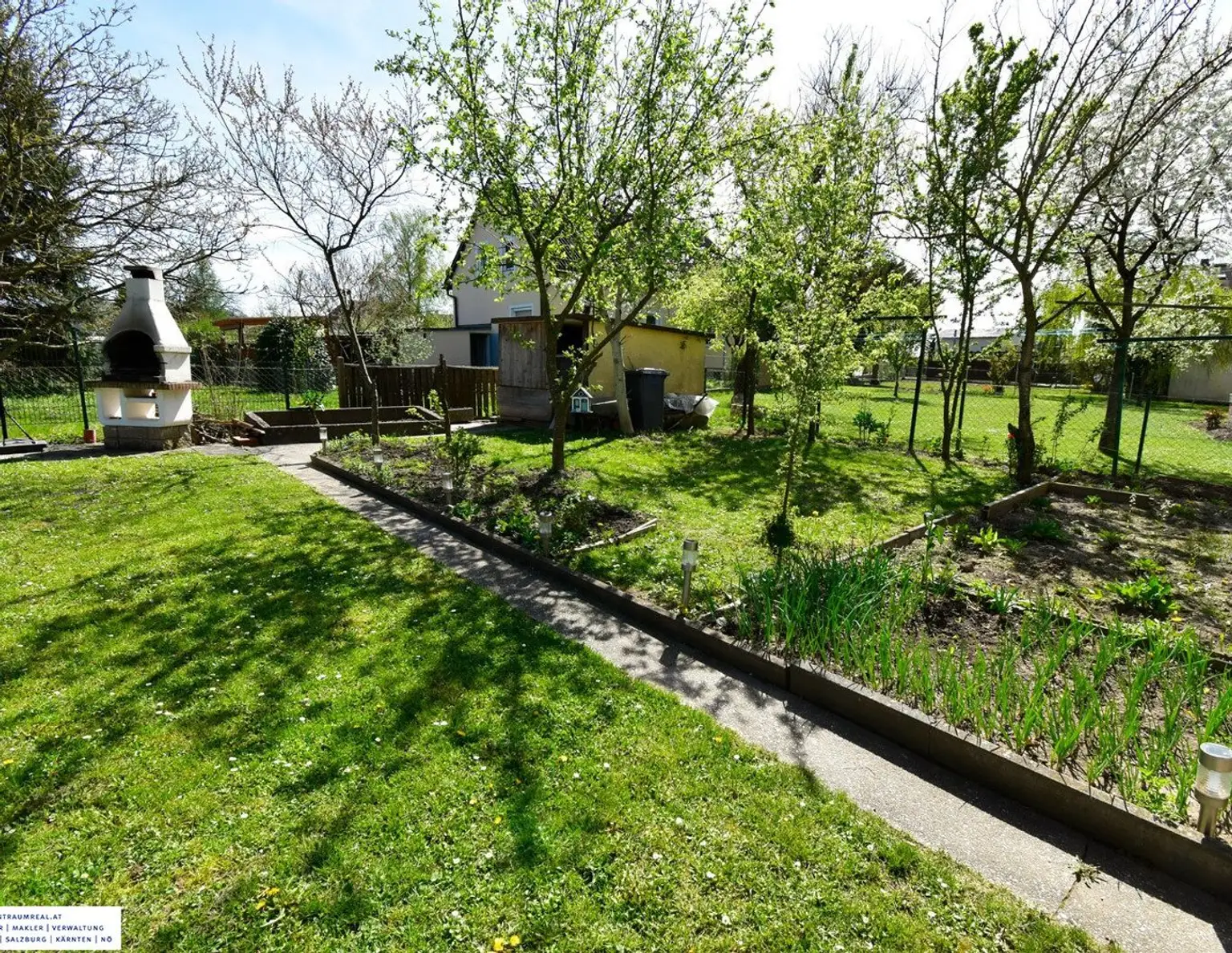 Haus mit wunderschönem Garten und Ausbaupotential in Ansfelden