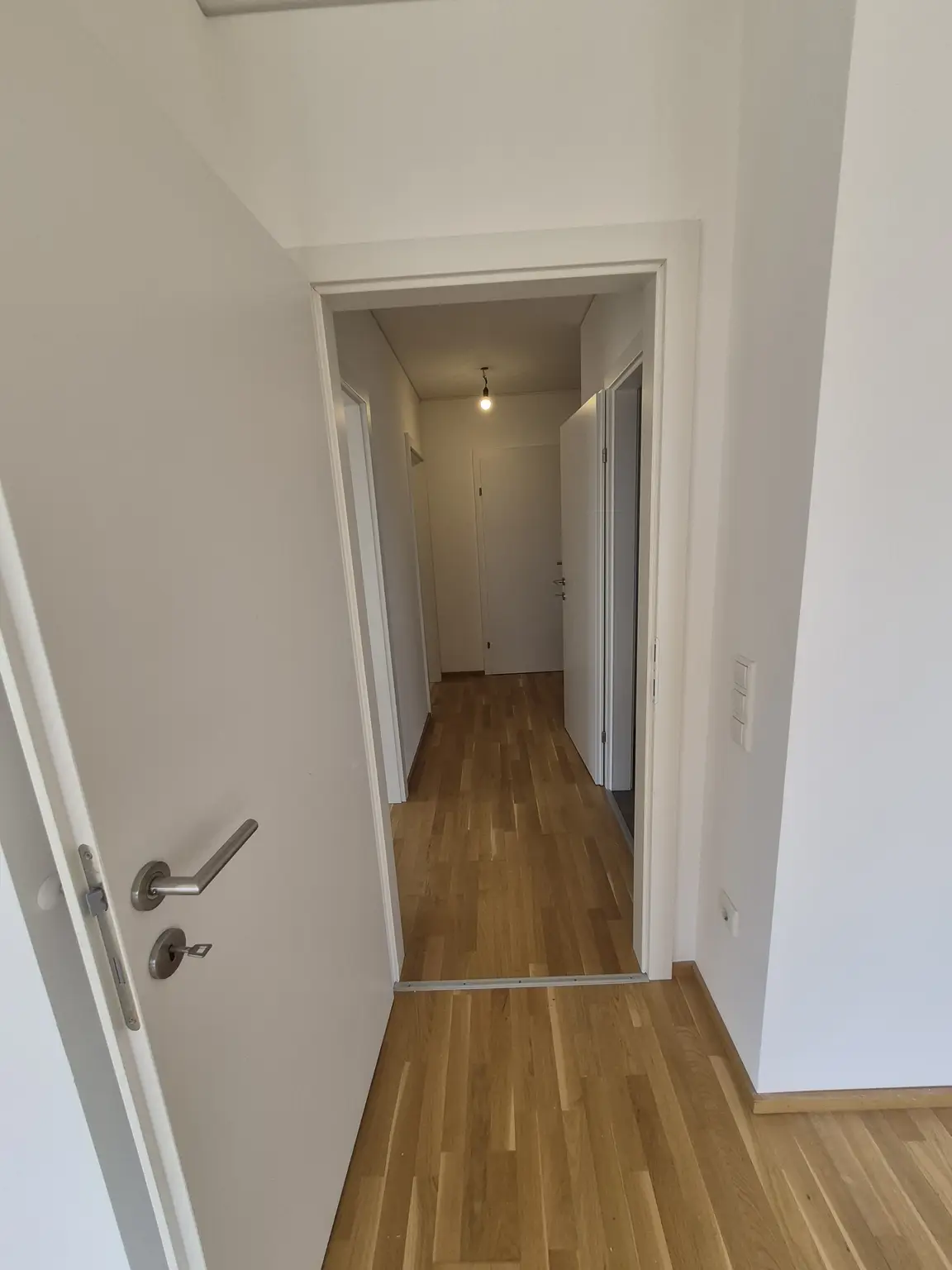 Neubau: Südostseitige ca. 76 m² 3-Zimmer-Wohnung mit Balkon