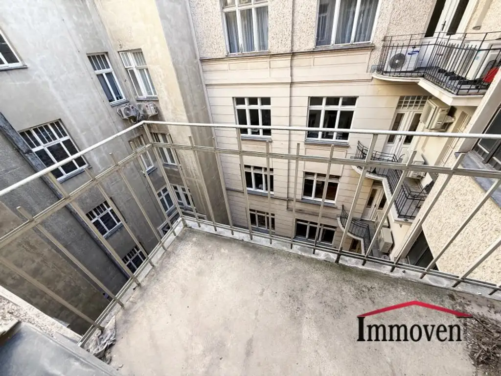 EXKLUSIVE LAGE:  Altbaubüro in der Weihburggasse!