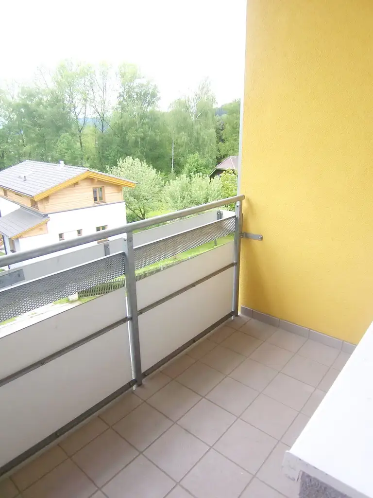 Gepflegte 2-Zimmer-Wohnung mit Küchenblock und Loggia in Langenwang im Mürztal zu mieten !