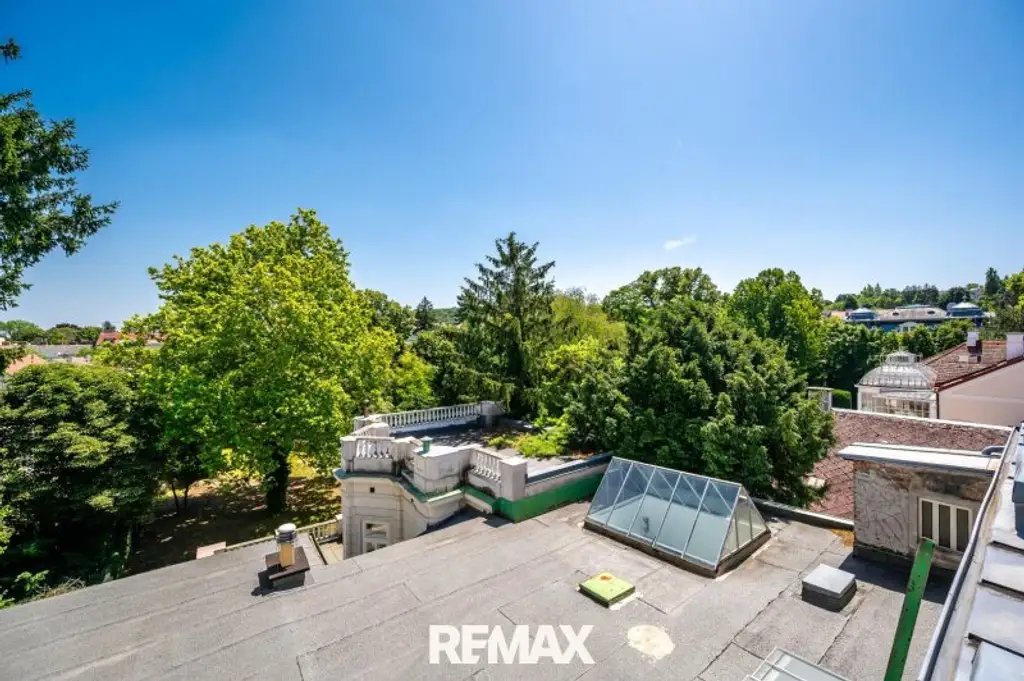 Rarität: Stadt-Villa mit weitläufigem Garten an exklusiver Hietzinger Adresse
