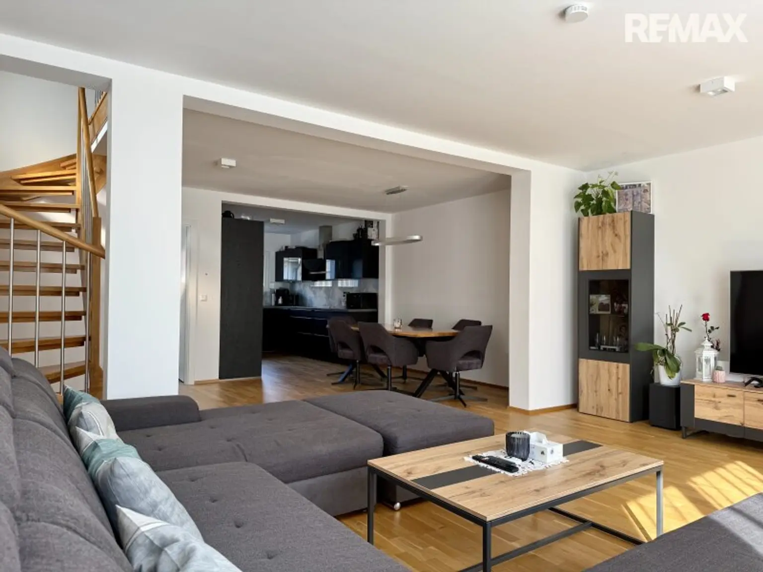 Neubauliebe – Haus mit ca. 117 m² und 2 Parkplätzen in Theresienfeld zu kaufen!