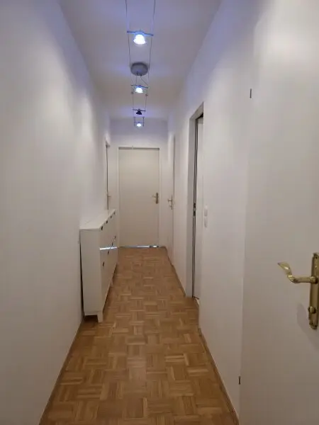 Charmante 3-Zimmer-Wohnung in Grün- Ruhelage - gepflegt und bezugsbereit