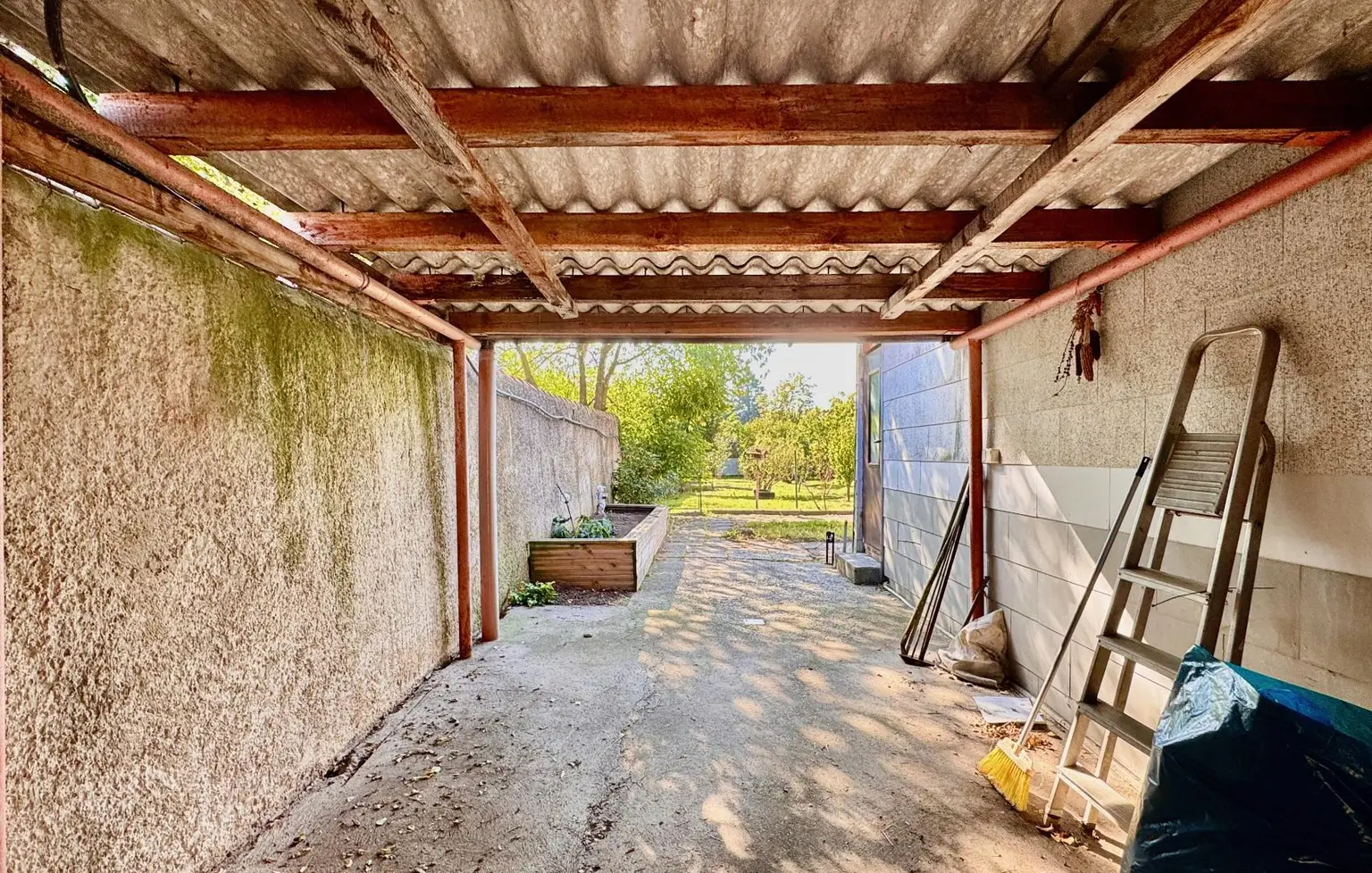 Kleines Haus zum Sanieren