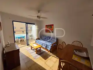 df5c5314-e2e4-4cbf-b7f7-fd7d761cdfc0