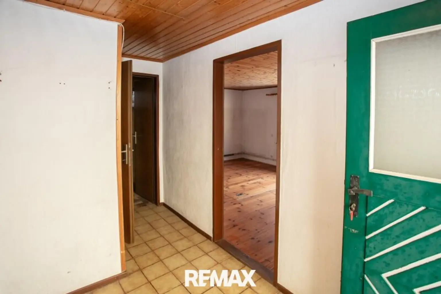 Altbau  Vorraum