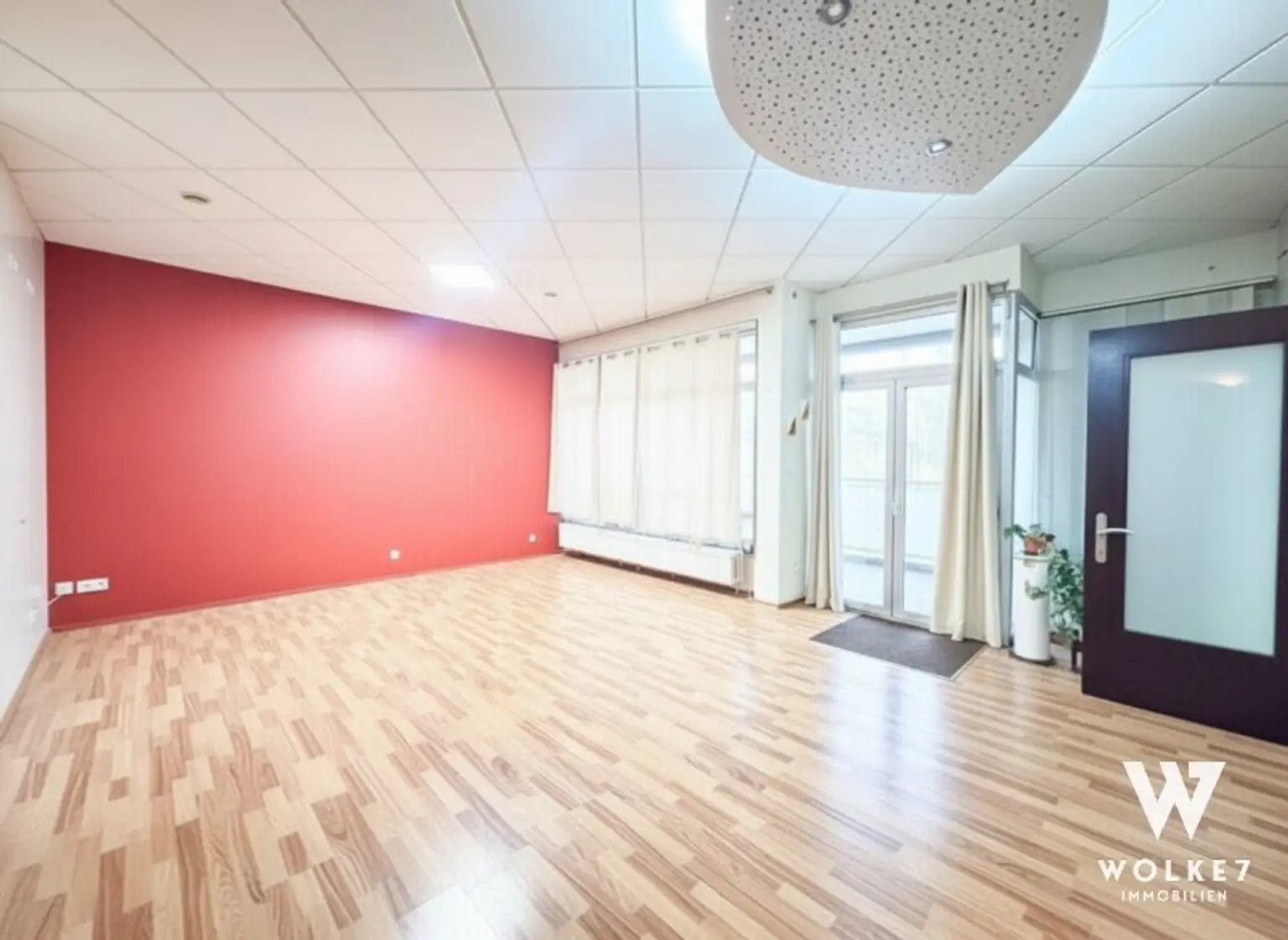 Großzügige Erdgeschoss-Wohnung in Wien-Floridsdorf – flexibel nutzbar und sofort bezugsfertig!