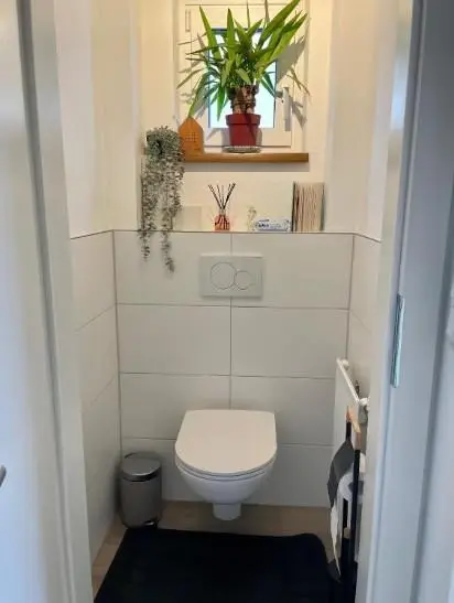 Gäste WC OG
