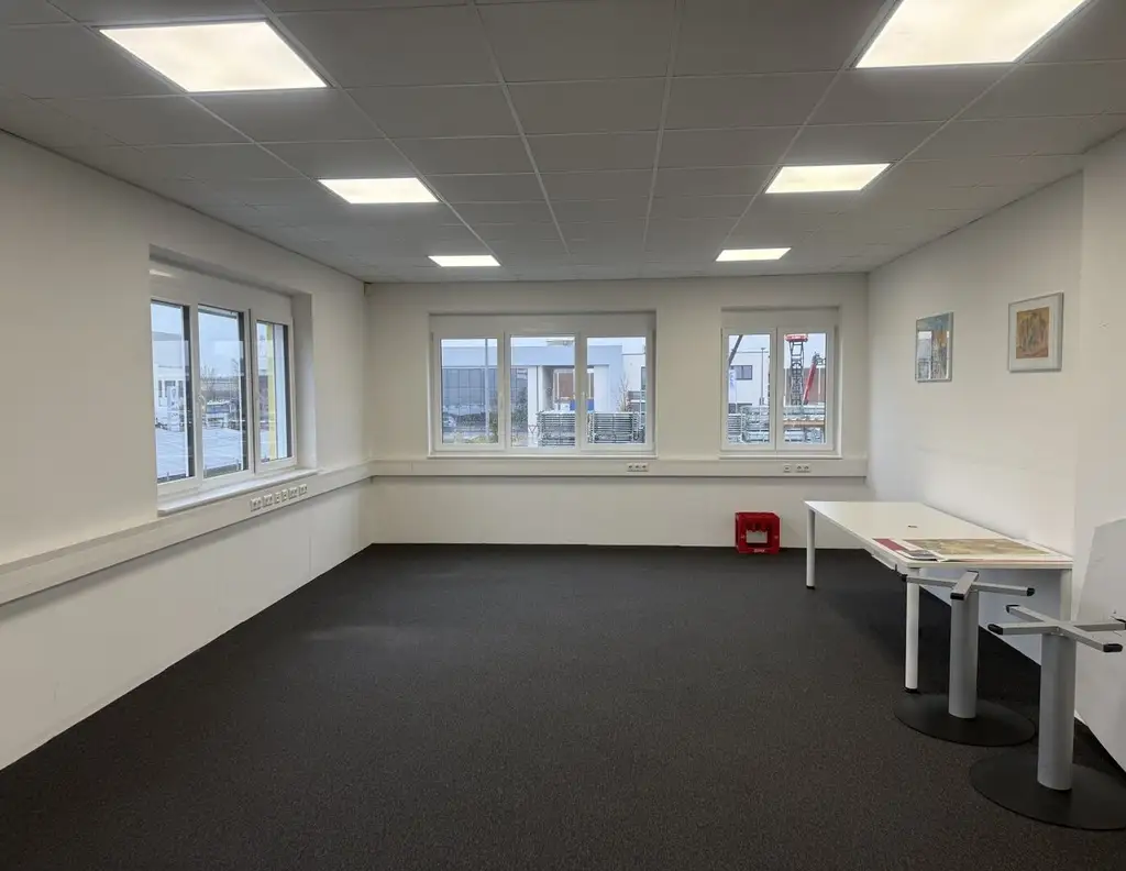 Ab in die Selbständigkeit ! Büro im 1. OG in Vorchdorf