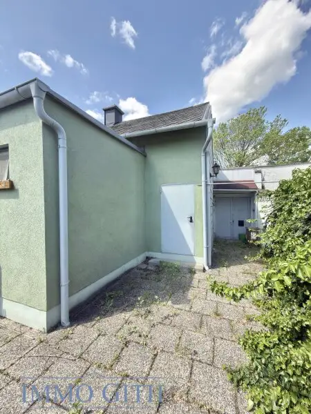 RUHIGE SACKGASSENLAGE MIT POTENZIAL – 652 M² GRUNDSTÜCK MIT EINFAMILIENHAUS, POOL & EINREICHPLAN IN GUNTRAMSDORF ZU KAUFEN!