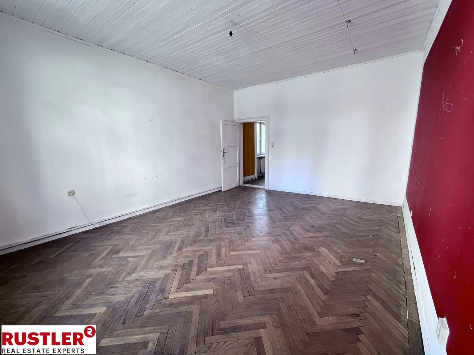 Charmante 2-Zimmer-Wohnung mit viel Potenzial!