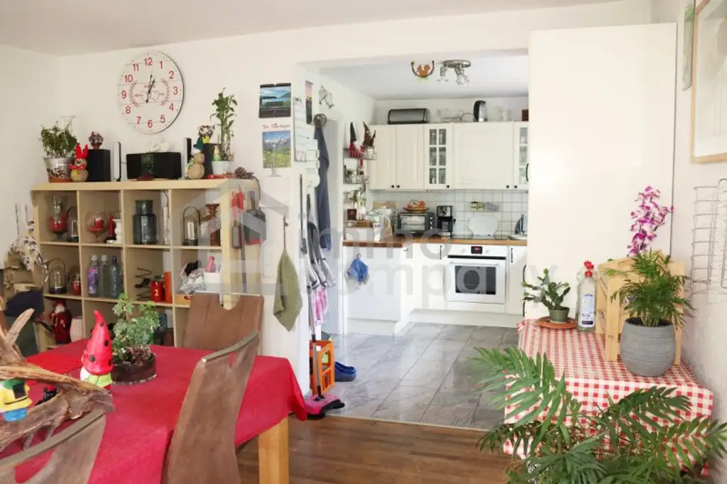 Take it change it or leave it - Einfamilienhaus mit großem Garten in der Alten Burgau !!!