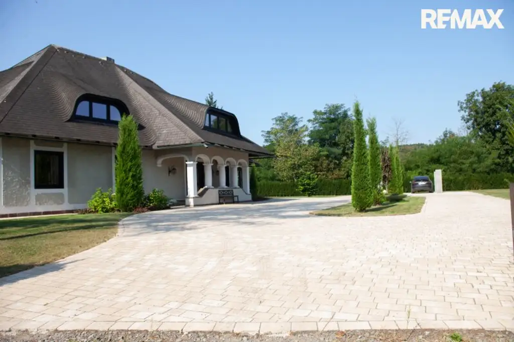 Traumhafter Landsitz in der Südoststeiermark! Ihre Ruheoase im Thermen- und Vulkanland!
