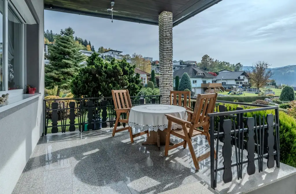 Einzigartiger Bungalow mit Wellnessbereich, Pool und großem Grundstück in ruhiger Wohnlage