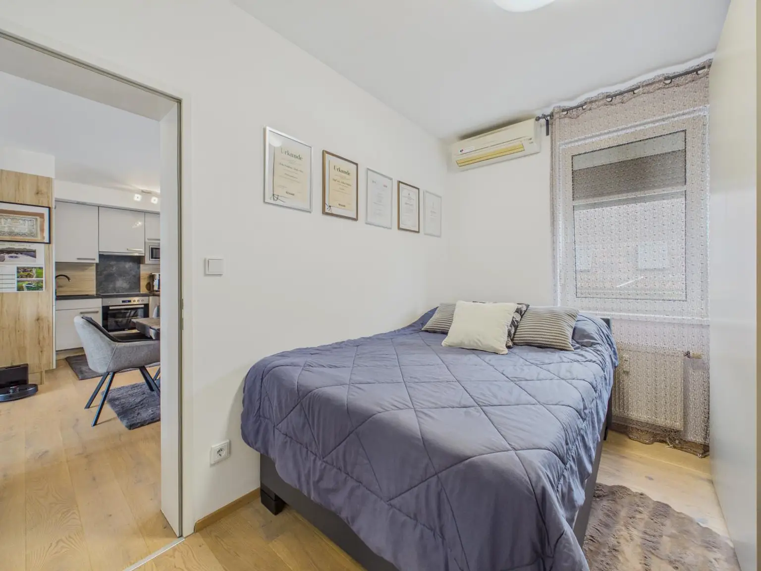 Schlafzimmer 2