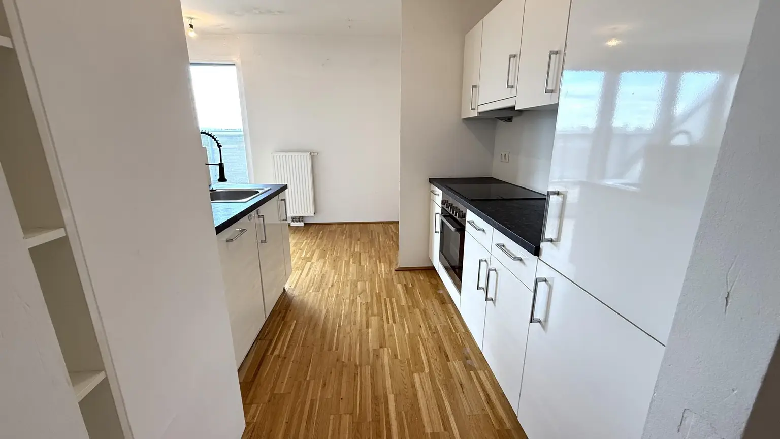 4-Zimmer-Neubauwohnung im 2. Dachgeschoß!  21,32m² Terrassenfläche mit Abendsonne!!