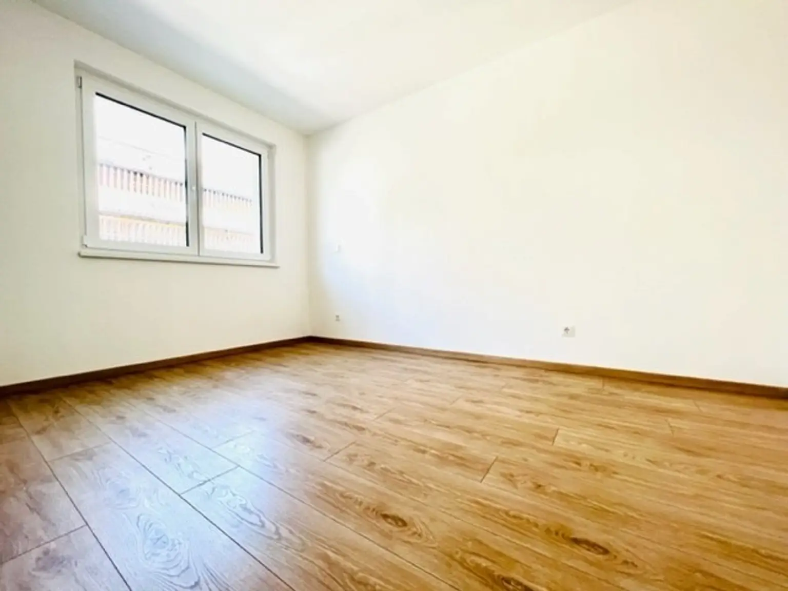 Bild12 | ++ GENIALER WOHNTRAUM ++ TOP ZWEI Zimmer mit LOGGIA | Prima Service Immobilien