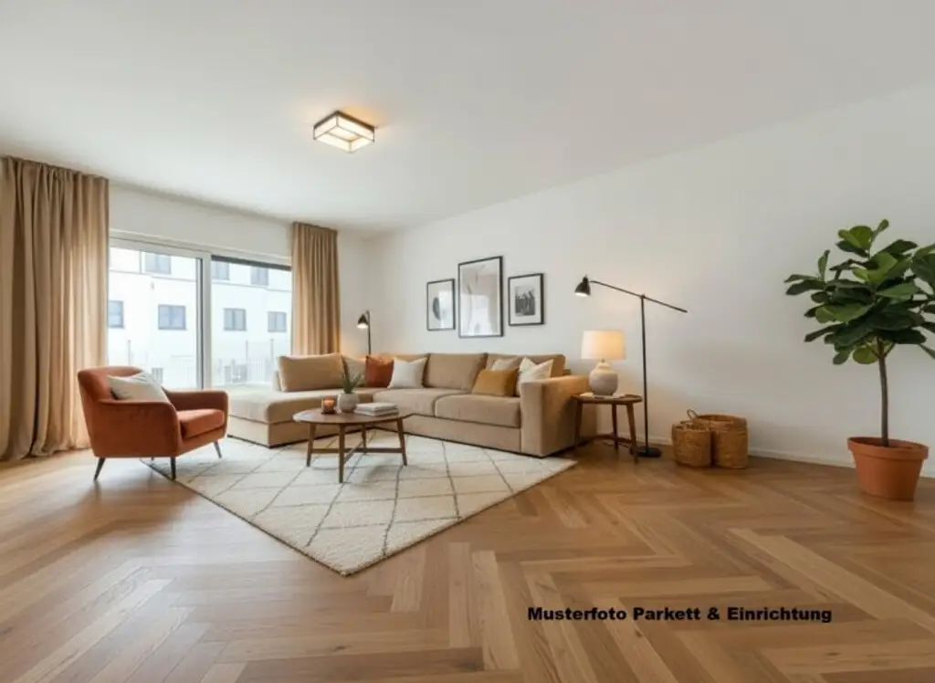 EXKLUSIVES TOWNHAUS AUF EIGENGRUND IN WEIDLING – NATURNAHES WOHNEN MIT STIL