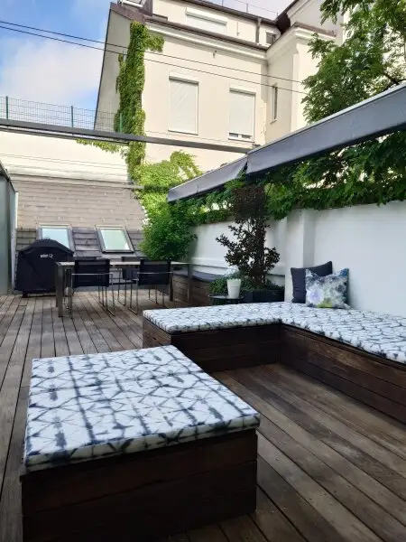 Altbau mit Terrasse und Wellness bei Schlosspark (U4)