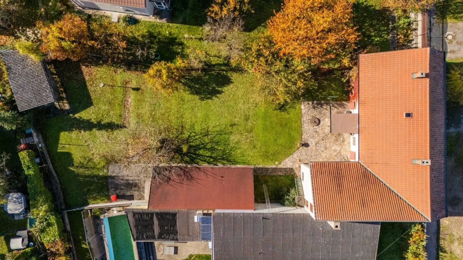 "Universelles Grundstück in Zentrumszone"