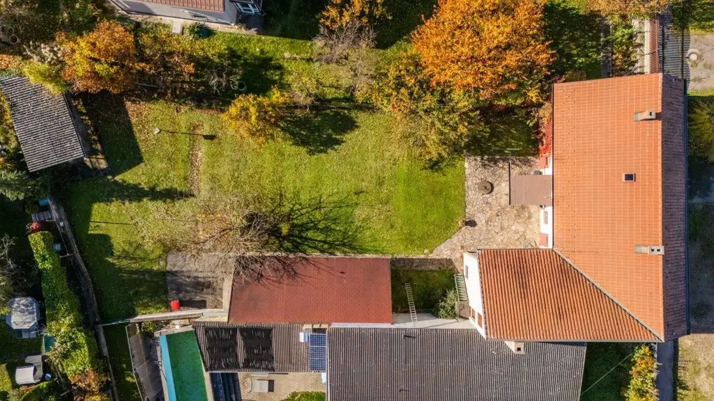 "Universelles Grundstück in Zentrumszone"