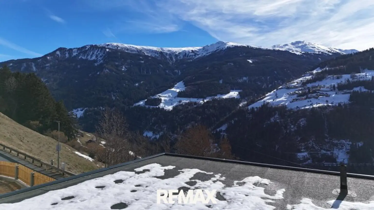 Fließ - Haus - Aussicht