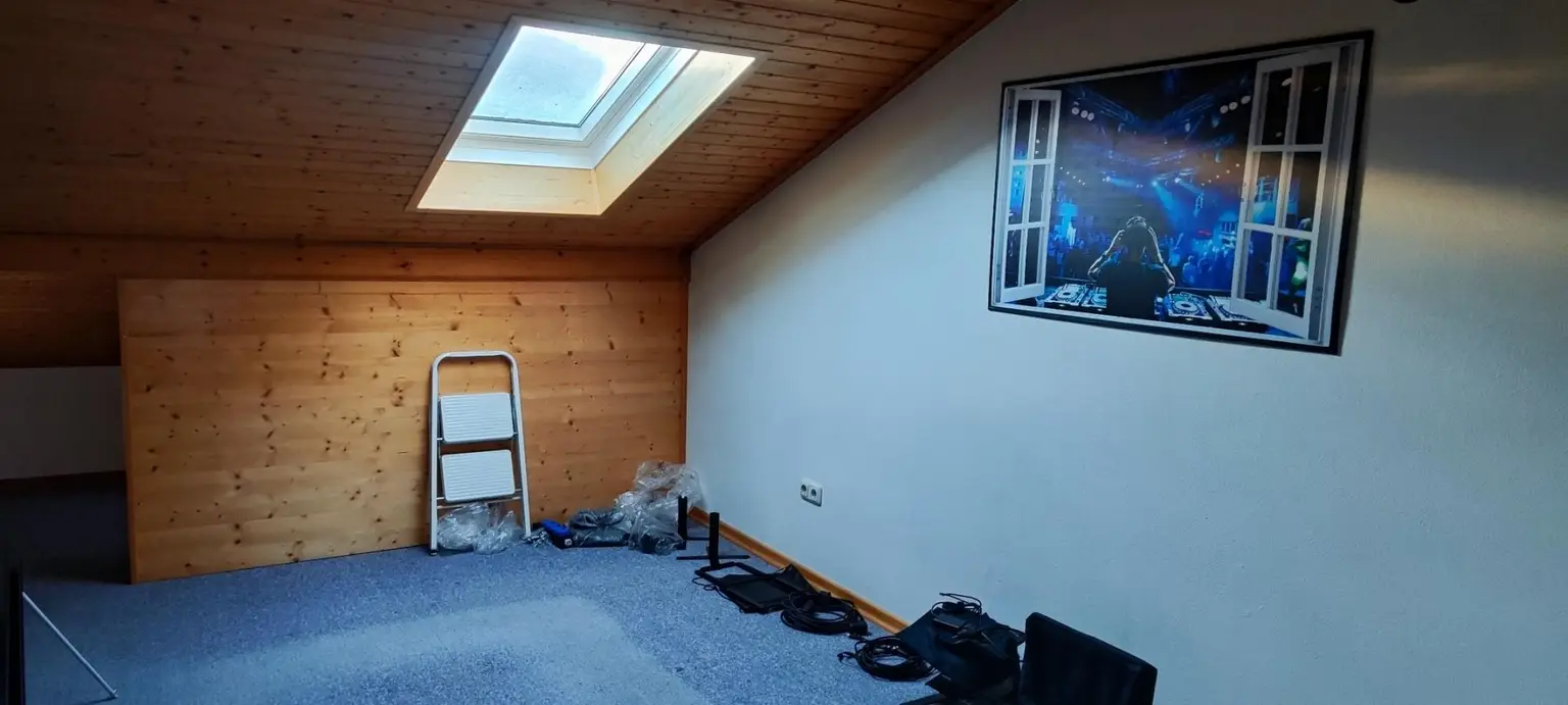 ZImmer Dachgeschoss 1