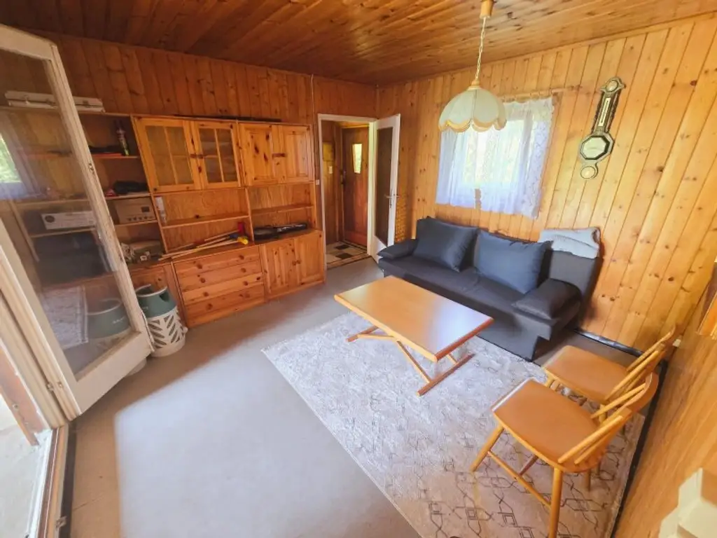 + SOMMERAKTION - EINMALIGE CHANCE + Ferienhaus am Neufelder See - Möglich auch als Zweitwohnsitz - paar Minuten vom Badesee entfernt - Privatstraße um nur € 44.900,-