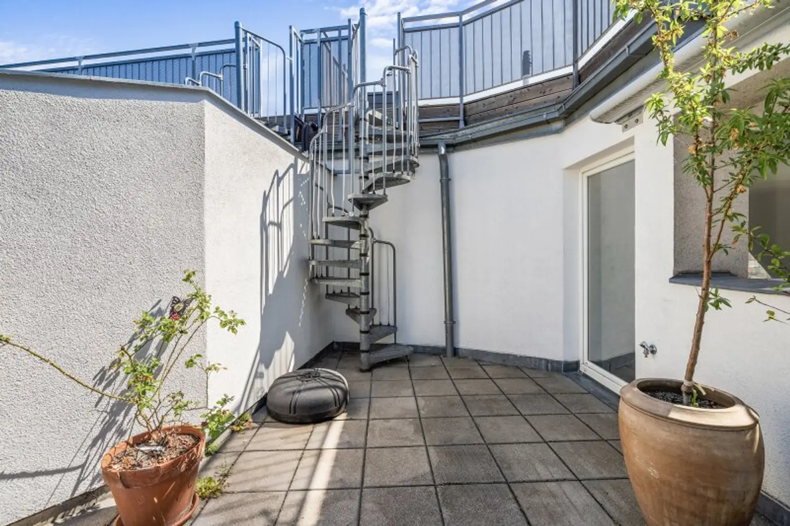 Licht Luft Luxus - Exklusive Dachgeschoss-Maisonette mit Terrassen & 360° Panoramablick