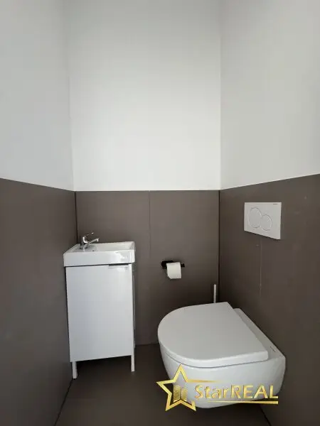 4 ZIMMER WOHNUNG IN 1130 WIEN! RENOVIERTER ZUSTAND. GEMEINSCHAFTSGARTEN.