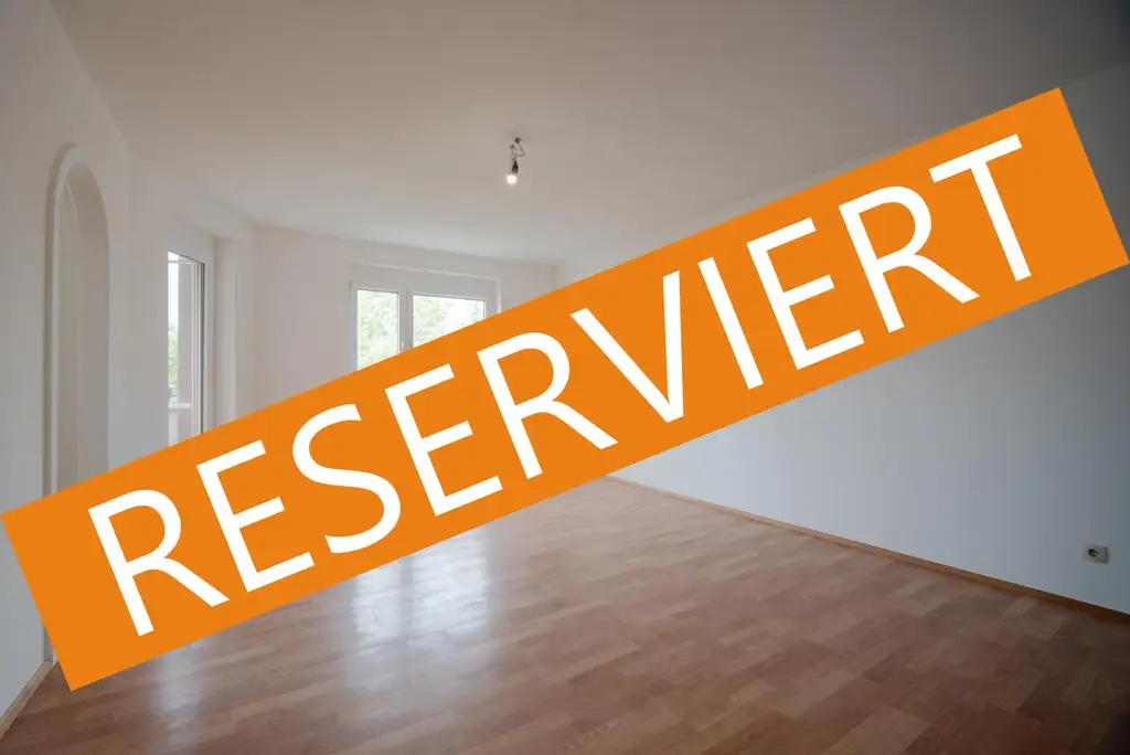 RESERVIERT! 2000 Stockerau: Ruhige und sehr helle 4 Zimmer-Eigentumswohnung mit Loggia