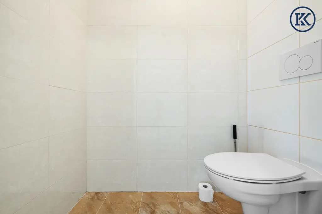 Zuhause im Grünen – Lichtdurchflutete Wohnung mit Dachterrasse & Gartenoase