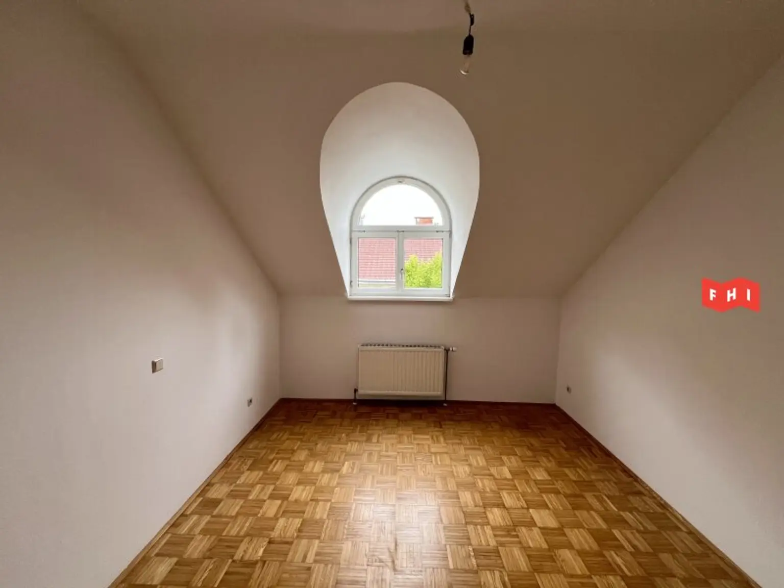 Schöne Dachgeschosswohnung in bester Lage