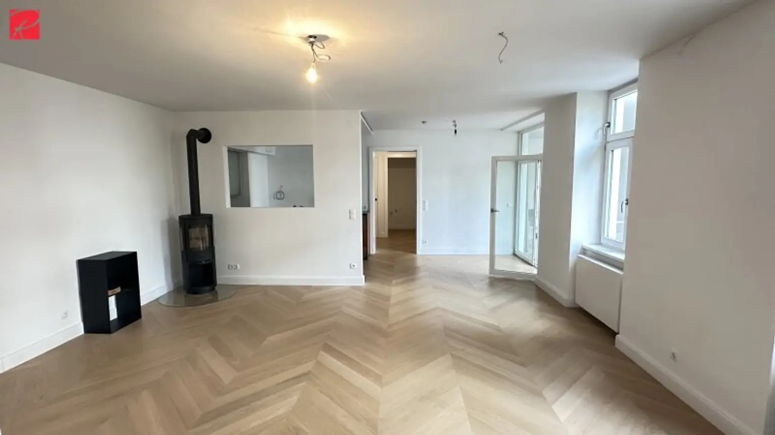 Traumhafte 2-Zimmer-Wohnung mit Loggia und Terrasse Nähe Naschmarkt