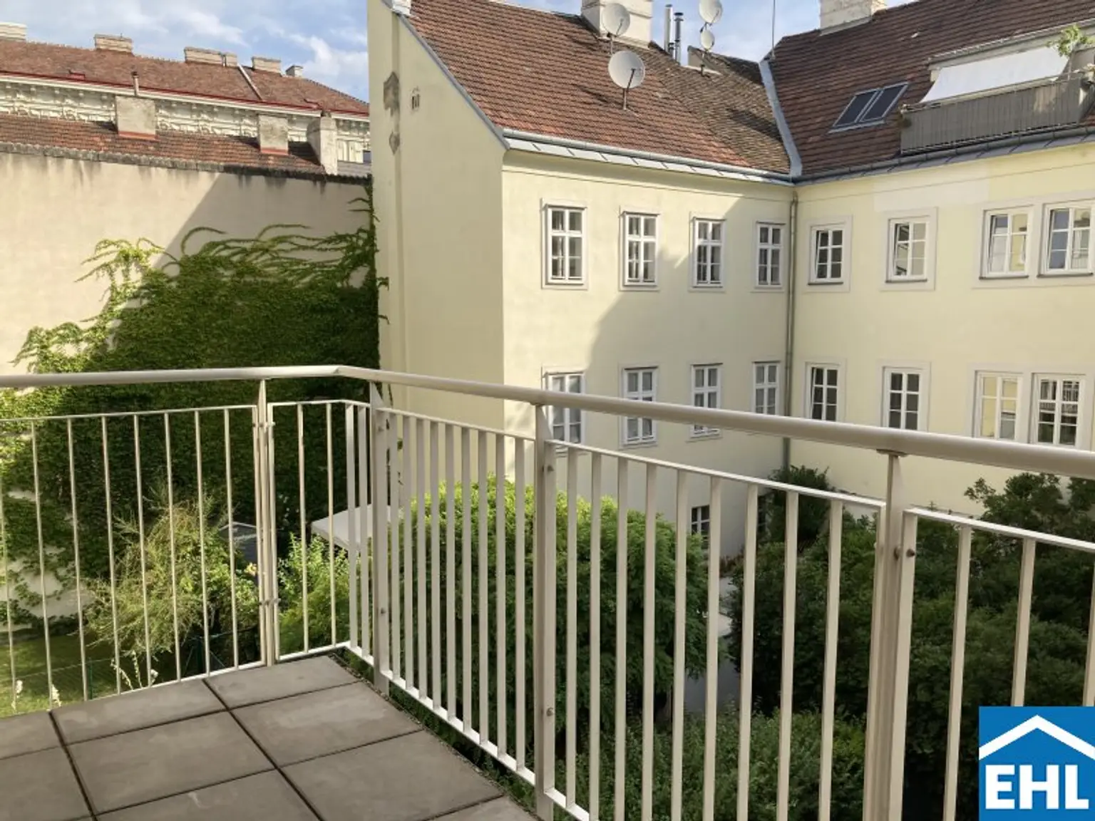 Hofseitige Singlewohnung in Ruhelage und Citynähe