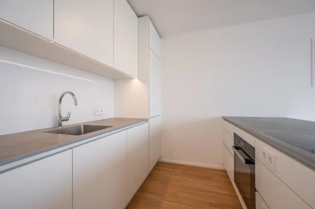++MOLLARD 50++ stilvolle 3-Zimmer-Wohnung mitten im Herzen der Stadt (1/29)