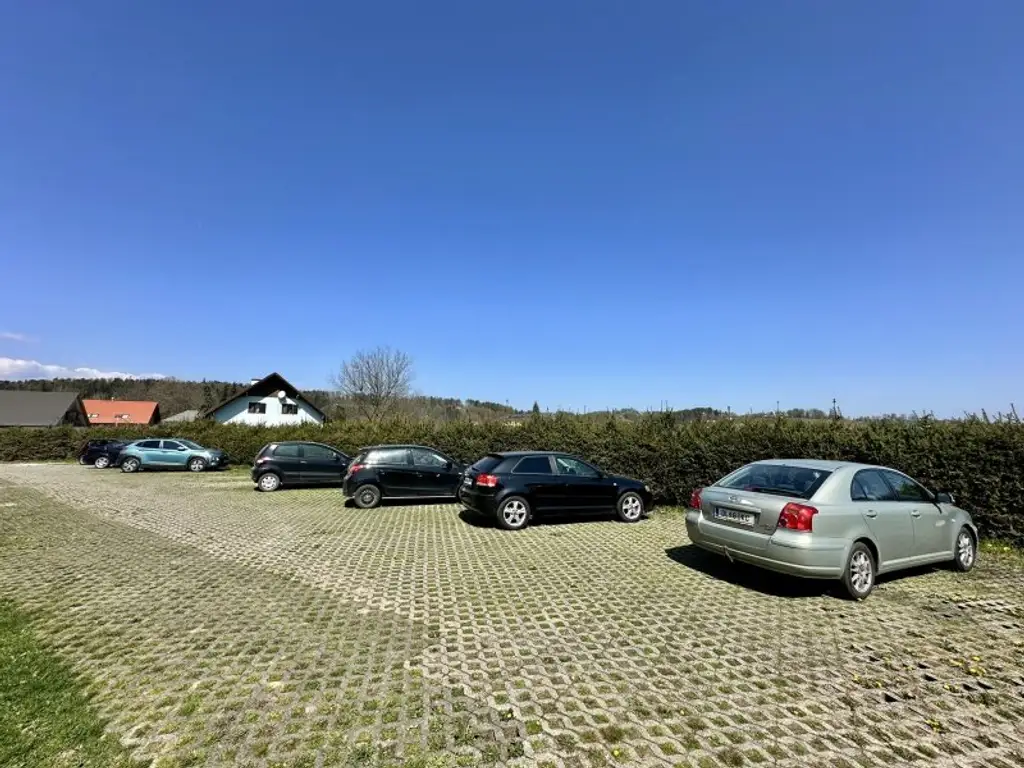 Attraktives Zinshaus in Eibiswald: Pflegeleichtes Renditeobjekt mit Grünblick!