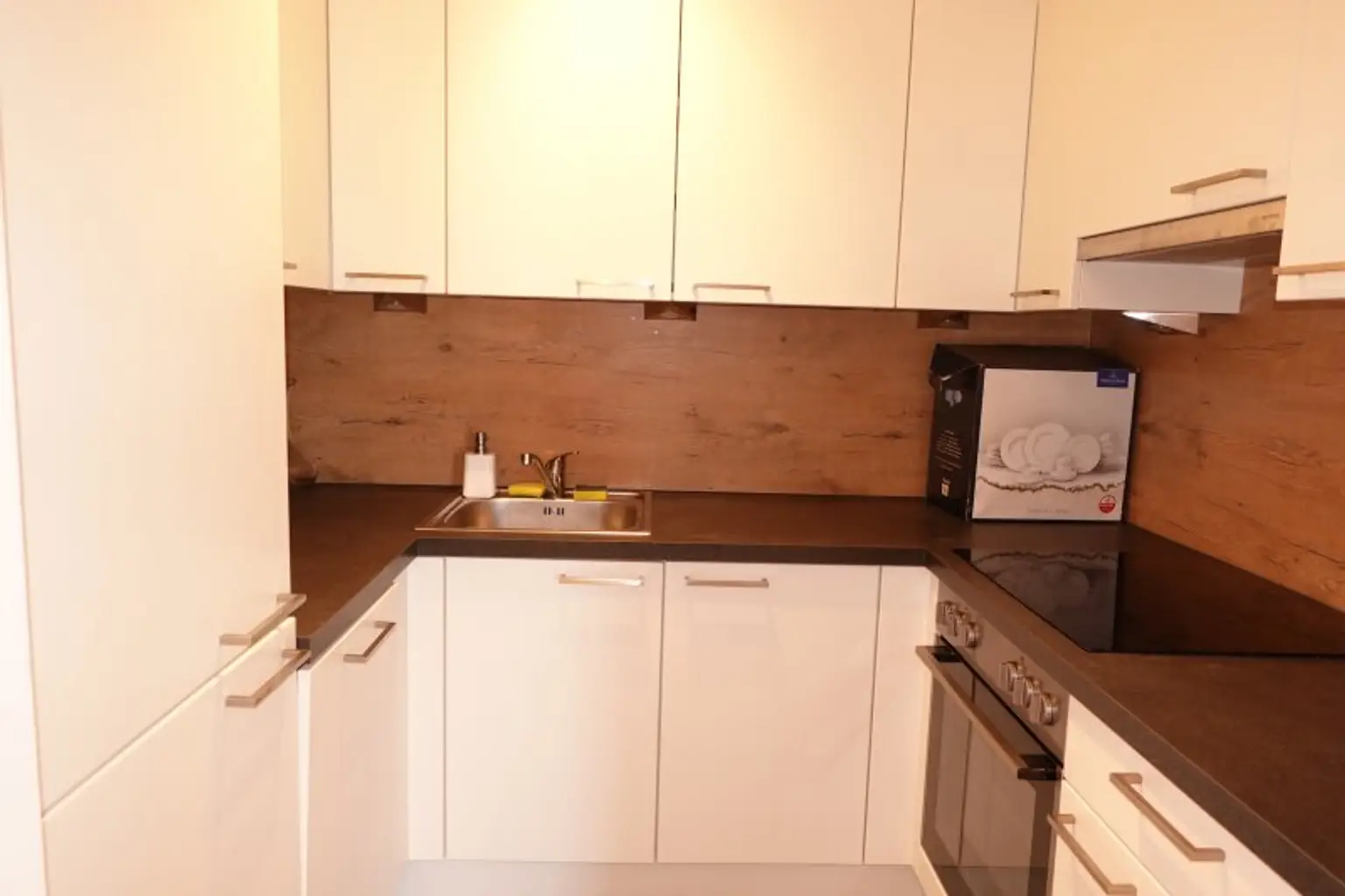 HOFSEITIGE 2 Zimmer BALKON-Neubauwohnung mit IDEALER Aufteilung - Nahe U6 Thaliastraße